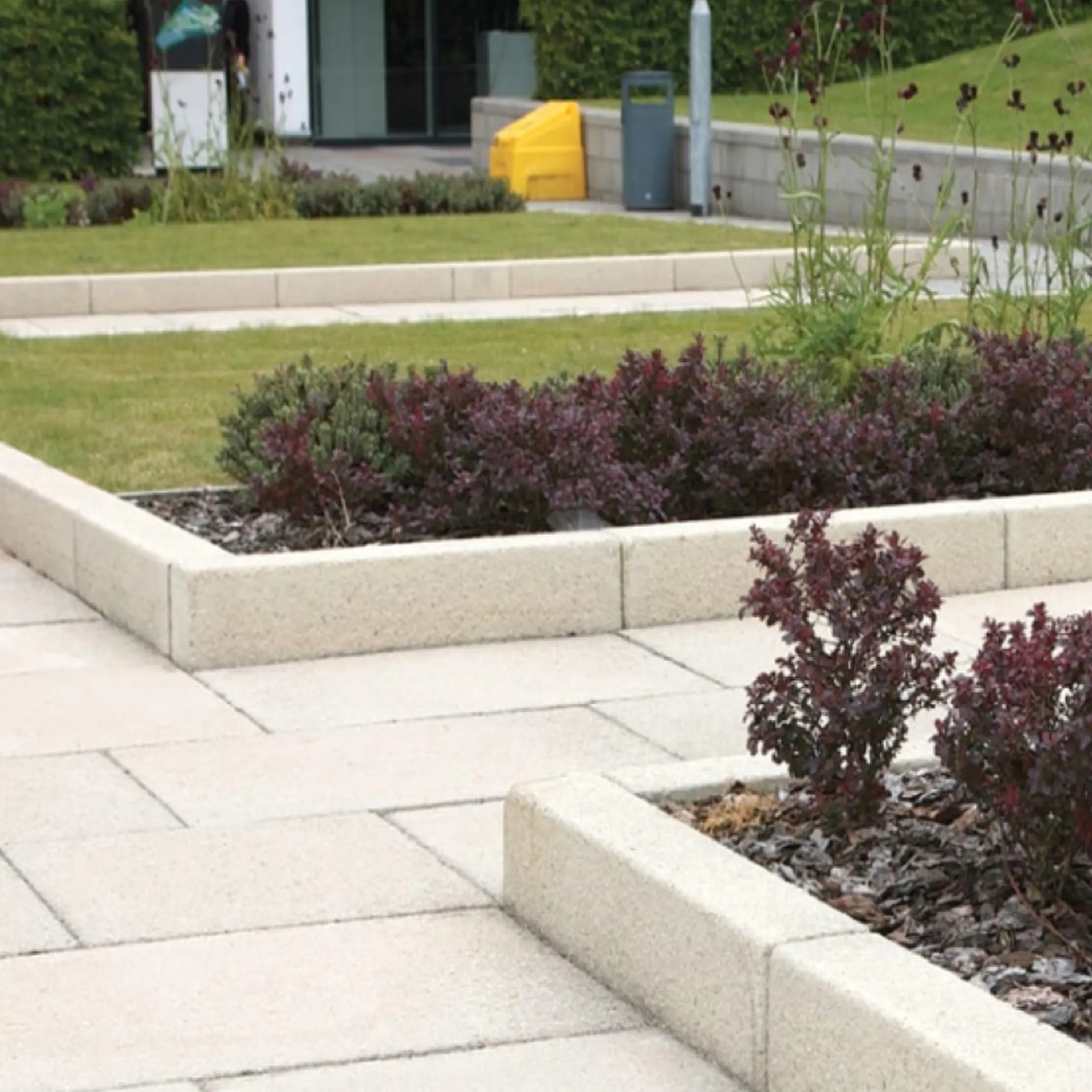 2. Flush Rectangular Kerb